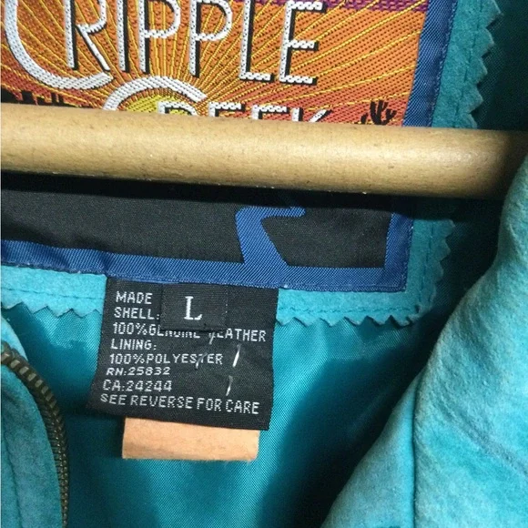 Beautiful hardly worn turquoise leather jacket size lg - Picture 4 of 4